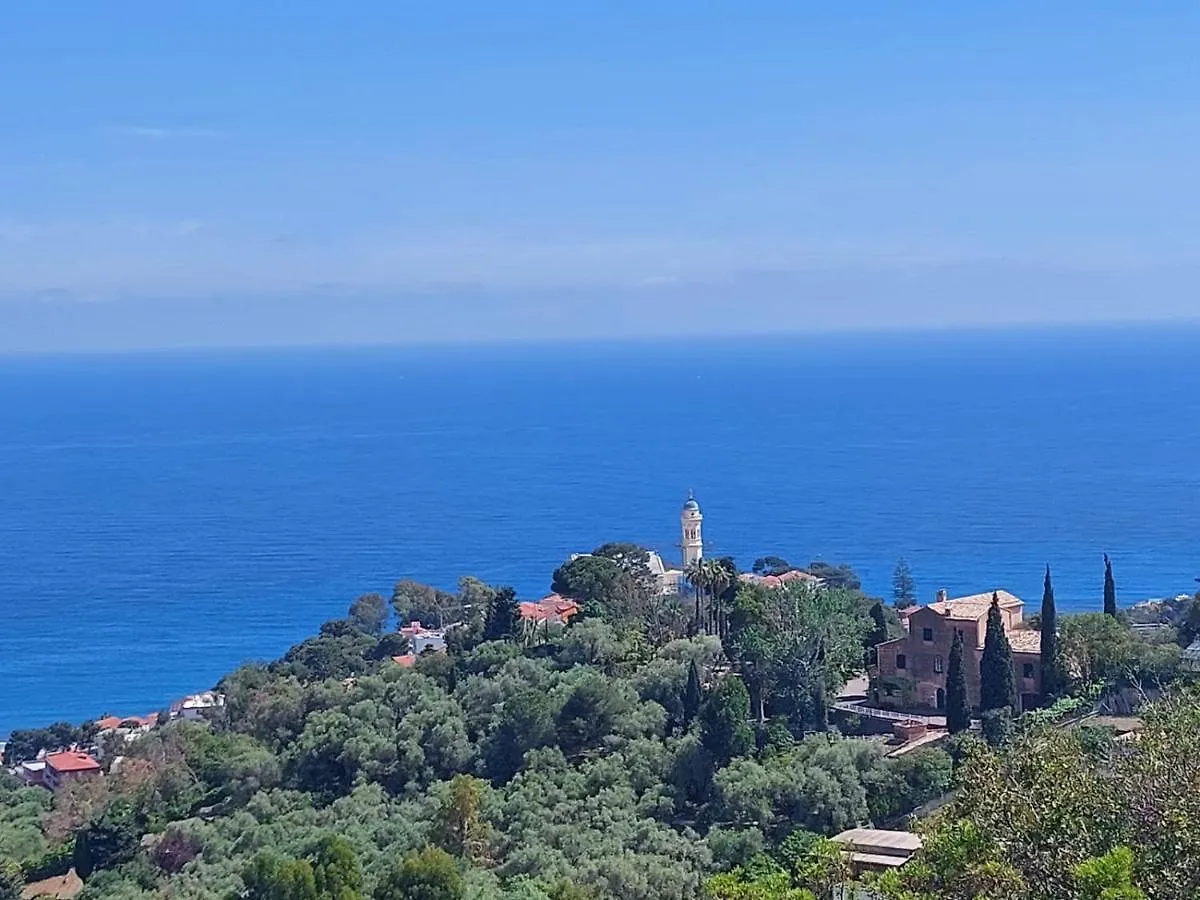 Apartment Ferienwohnung Kadevi Sanremo -Parcheggio Privato Gratuito, Biciclette-