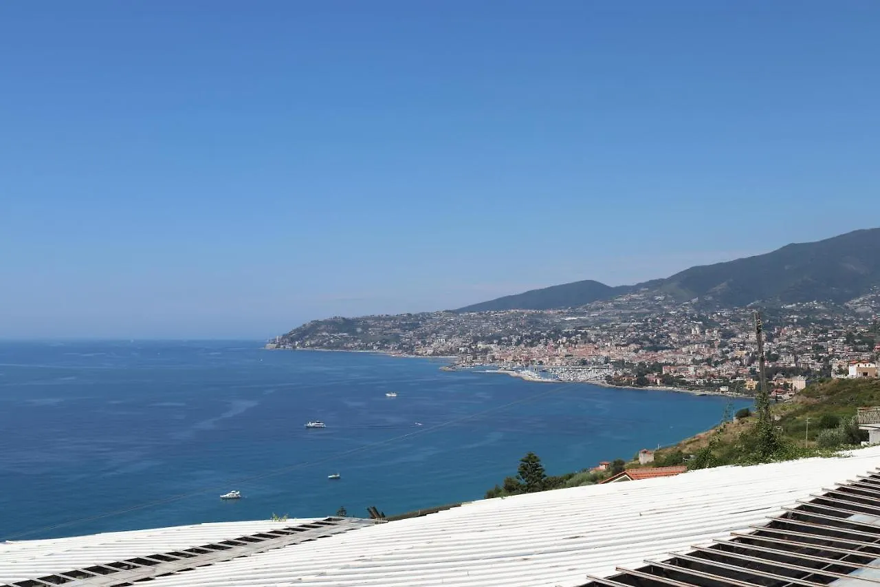 Kadevi Sanremo -Parcheggio Privato Gratuito, Biciclette- Apartment