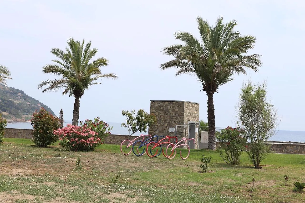 Kadevi Sanremo -Parcheggio Privato Gratuito, Biciclette- Apartment
